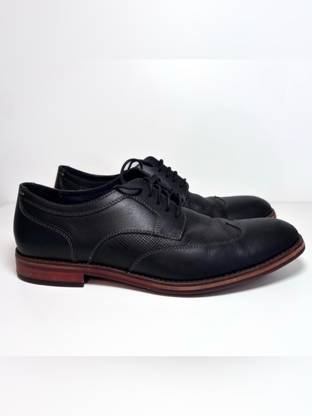 JOHNSTON & MURPHY Men’s Black Leather Wing Tip Dress Shoes Size 9.5